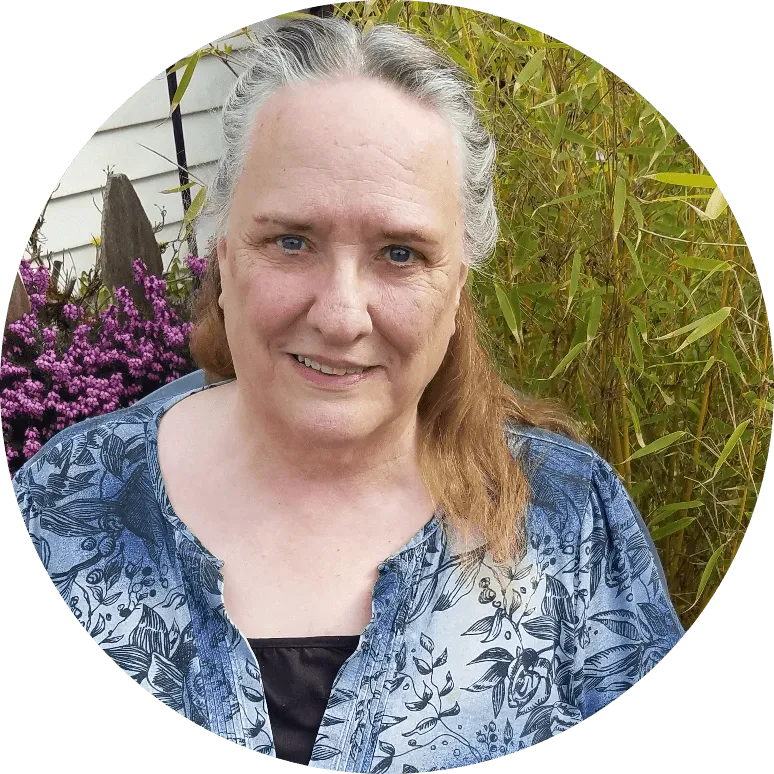 Louisa-Beal-DVM-Bio-Photo Louisa-Beal-DVM-Bio-Photo